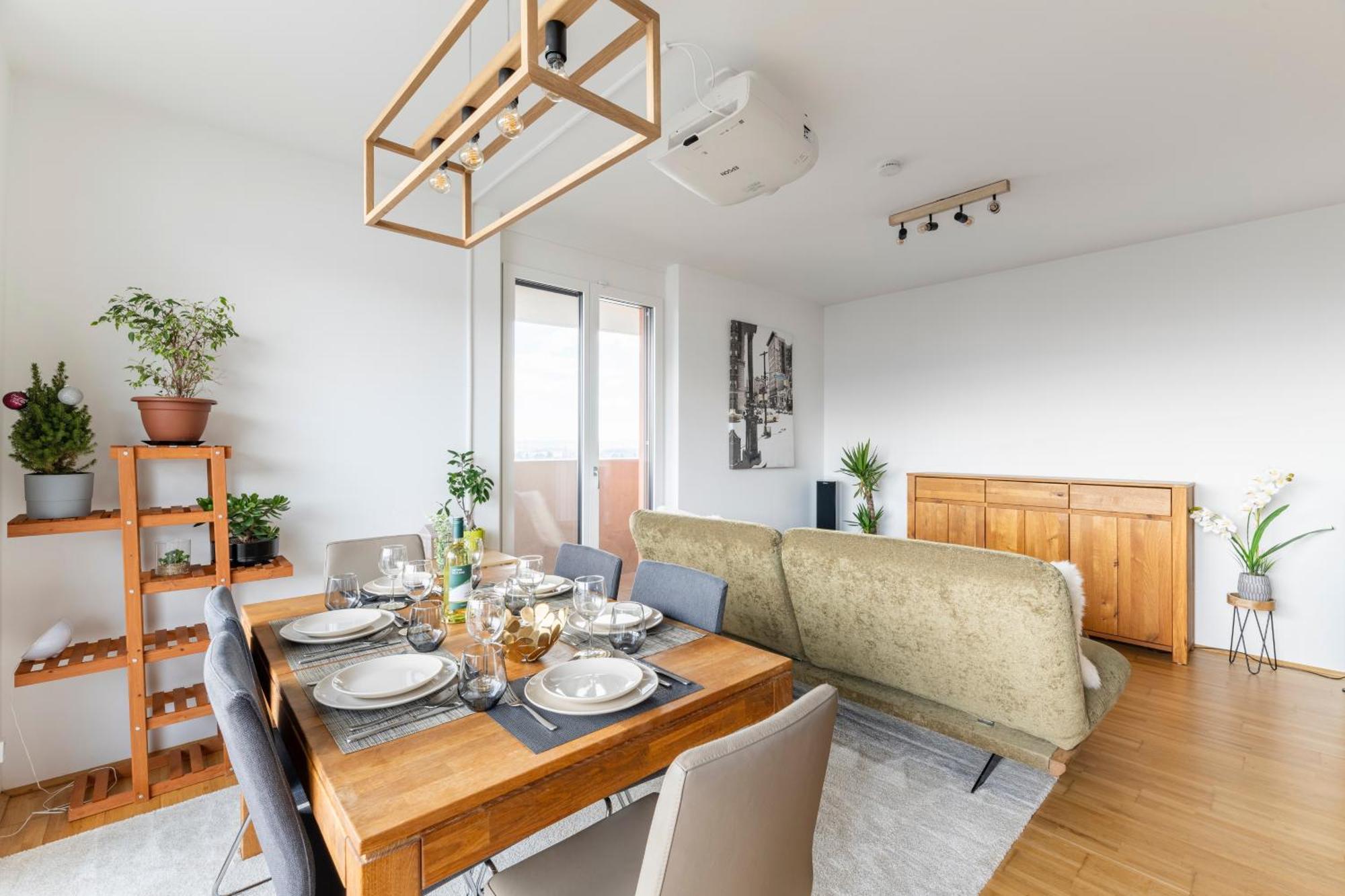 Edler Wohnraum Panoramablick 3 Sz Boxspringbetten, E-Ladestation, Kaffeevollautomat, Klima, Lift, Terrasse & 2Xtg Graz Exteriör bild