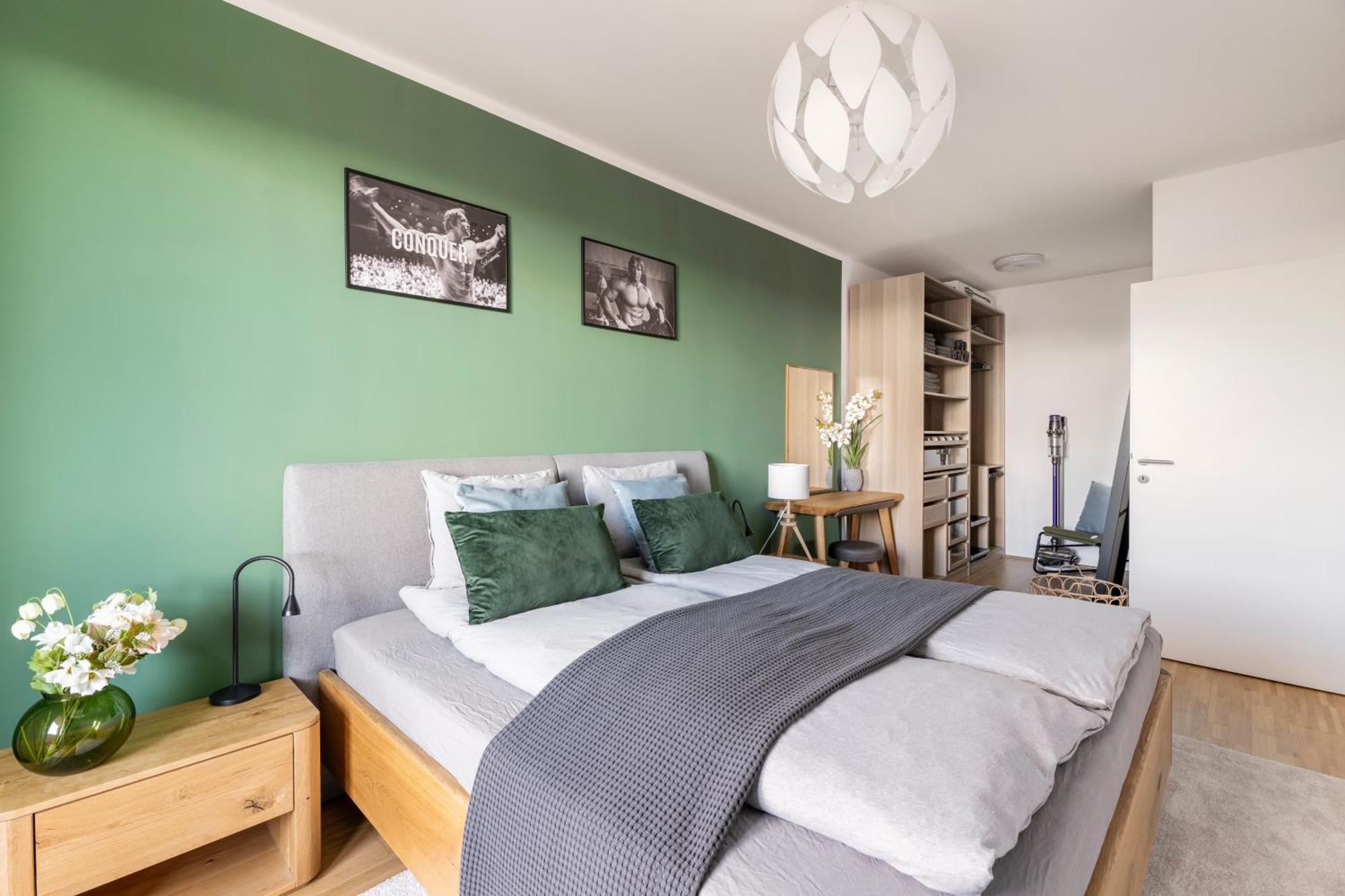 Edler Wohnraum Panoramablick 3 Sz Boxspringbetten, E-Ladestation, Kaffeevollautomat, Klima, Lift, Terrasse & 2Xtg Graz Exteriör bild
