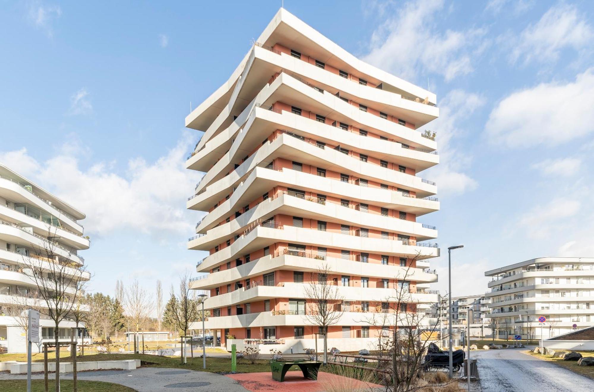 Edler Wohnraum Panoramablick 3 Sz Boxspringbetten, E-Ladestation, Kaffeevollautomat, Klima, Lift, Terrasse & 2Xtg Graz Exteriör bild
